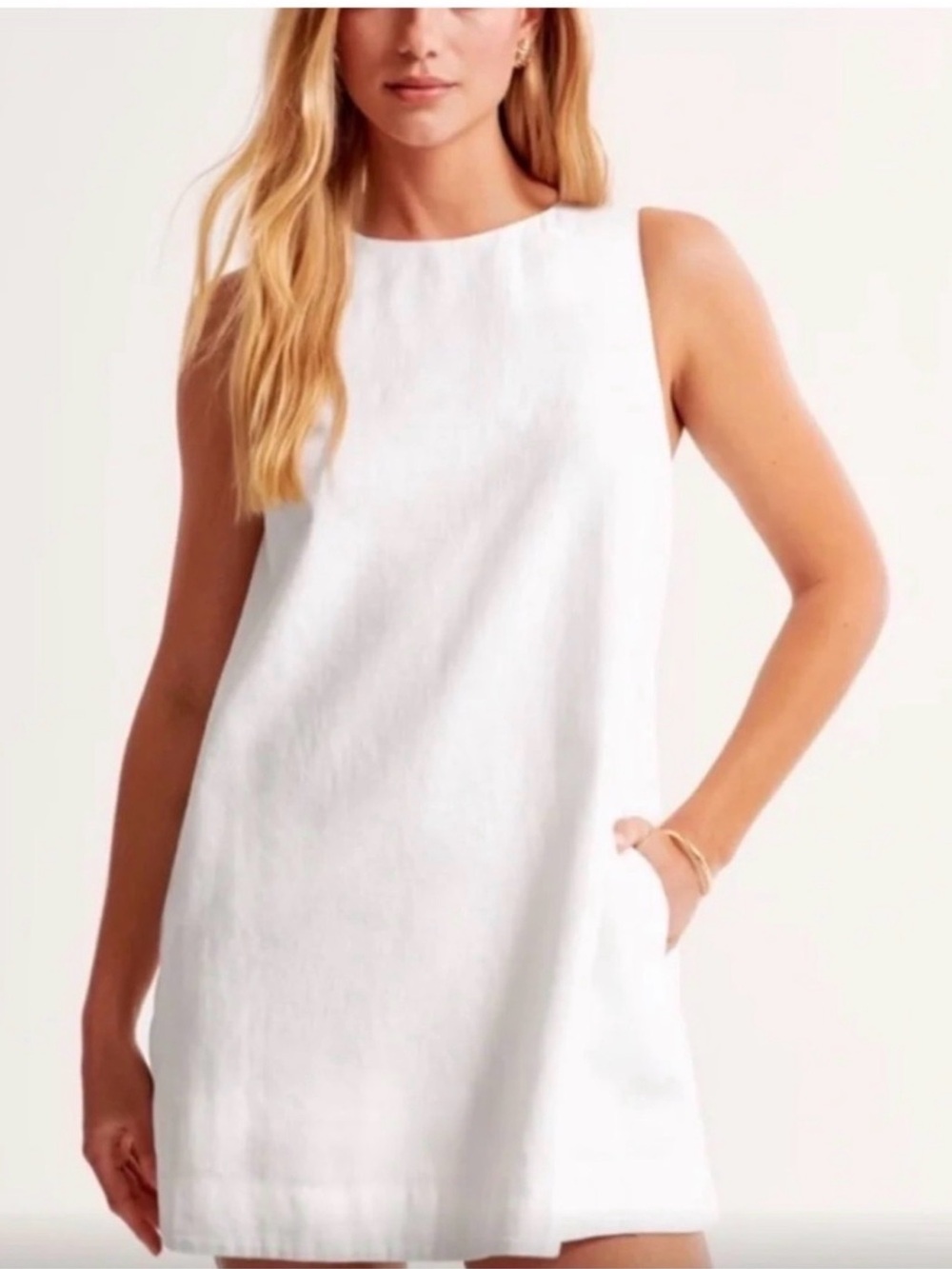 Abercrombie & Fitch White Sleeveless Mini Shift Dress